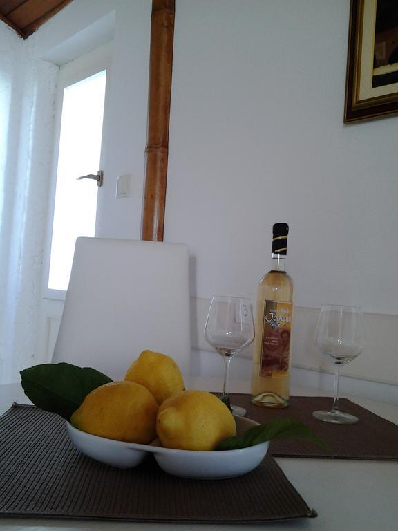 Mare * Hvar Town