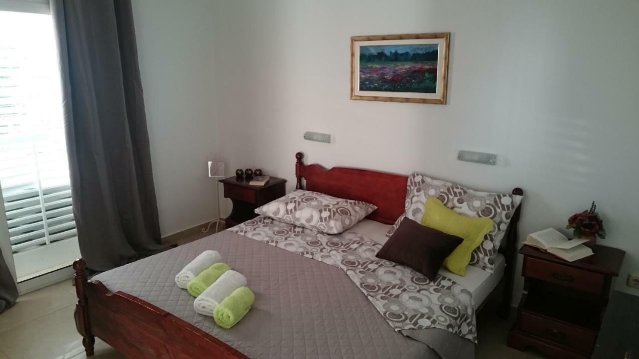 Mare Apartment Hvar Town