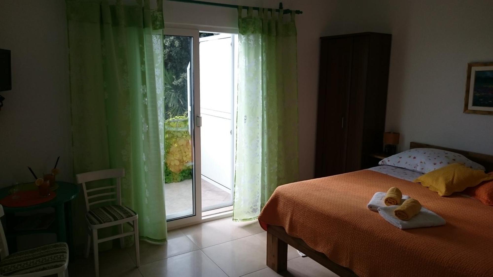 Apartament Mare