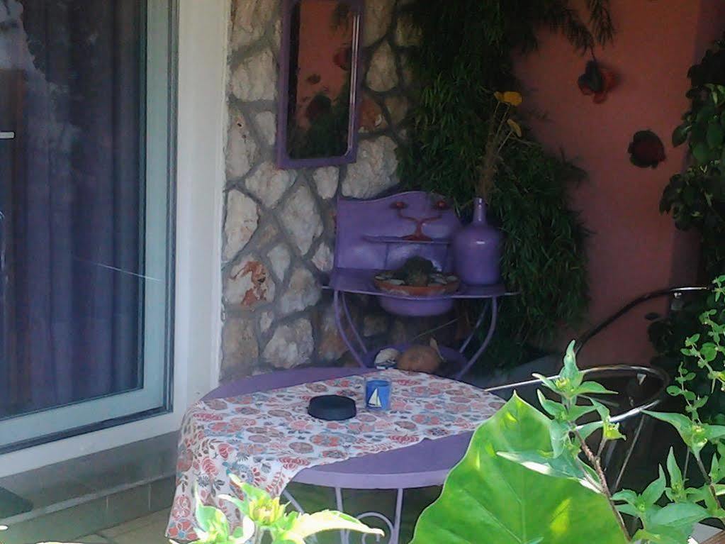 Apartament Mare
